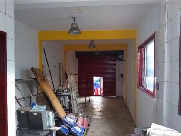 Venta de Local Comercial Apto Departamento En Ituzaingo 