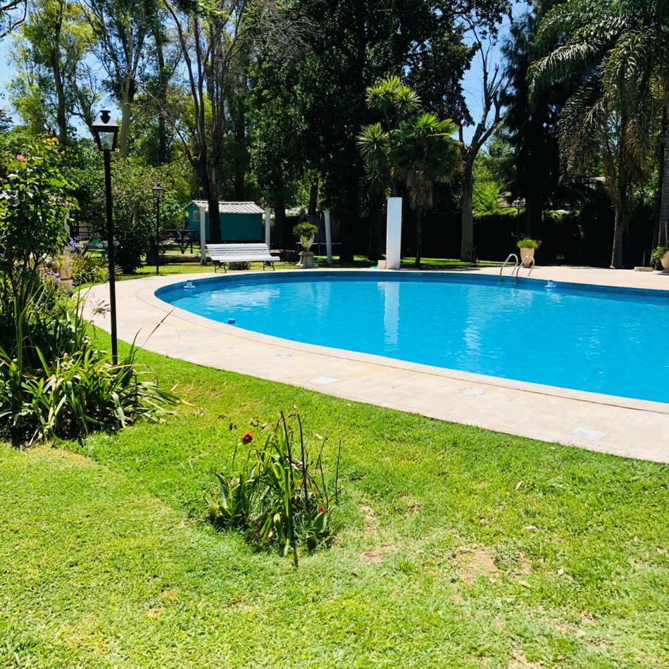 Lote en venta en Parque Gaona.