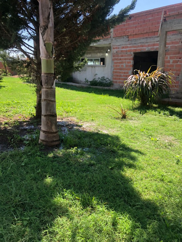 Vende Excelente casa a terminar en parque Gorriti- Fco. Alvarez