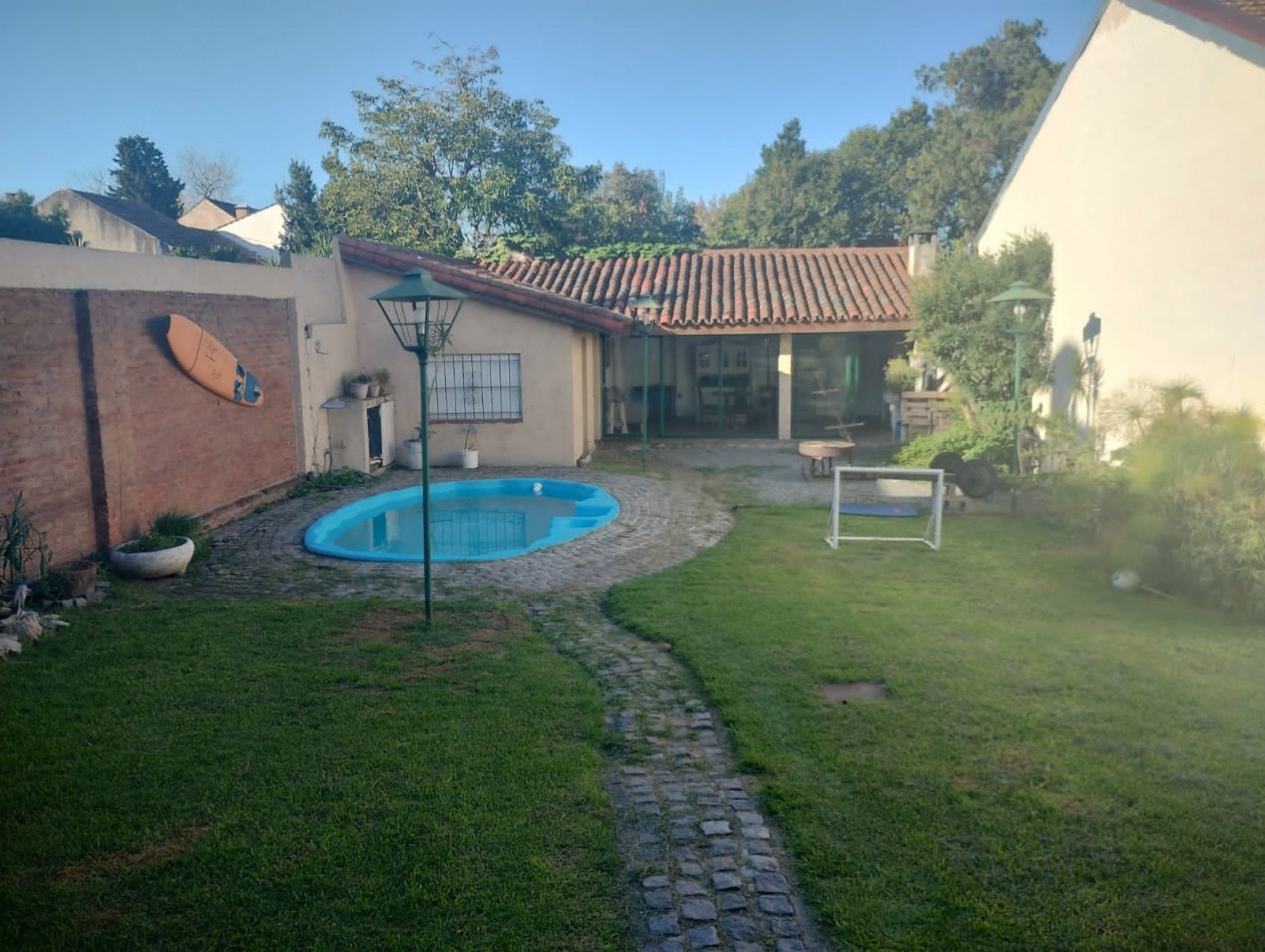 Venta de hermosa casa chalet en San Isidro, 