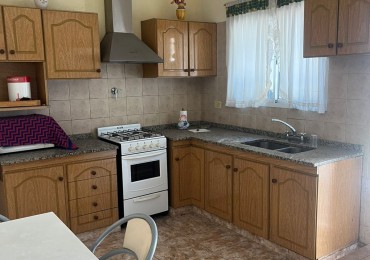 CASA 3 AMBIENTES EN CASTELAR 